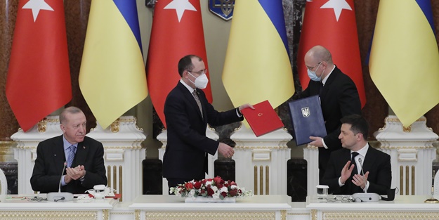 Zelenskiy'den Putin'i kızdıracak SİHA açıklaması