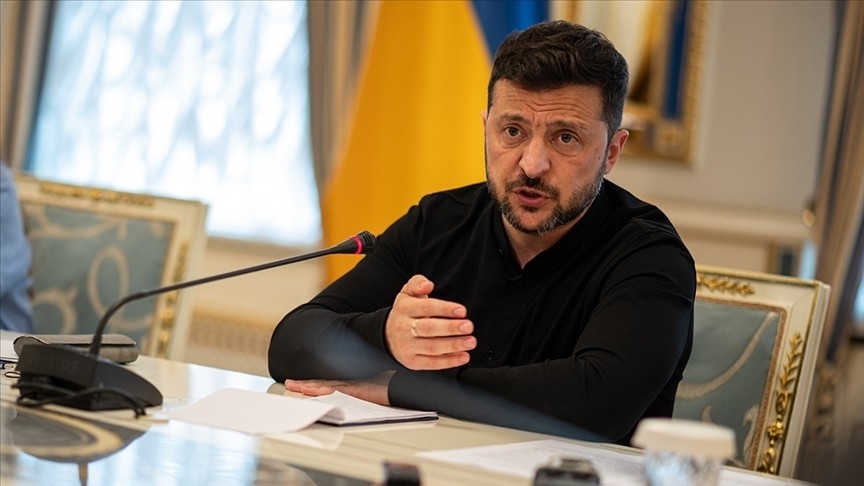Zelenskiy’e soğuk duş: Geri adım attı