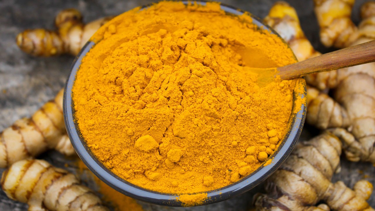 Zerdeçal Nedir? Sağlığa Katkıları ve Kullanım Şekilleri