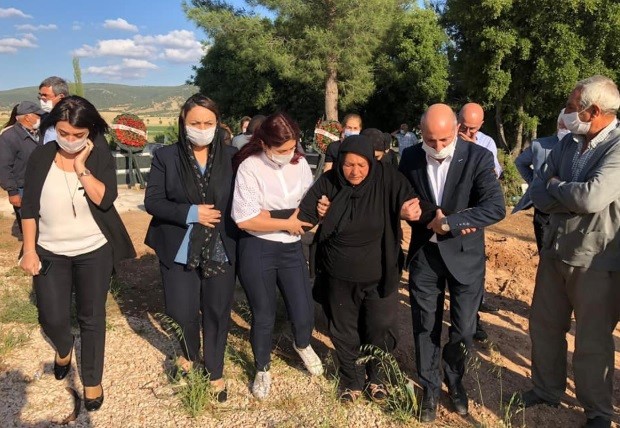 Zeynep’in acılı annesi: “Kızımın kalemleri, kitapları kaldı” 