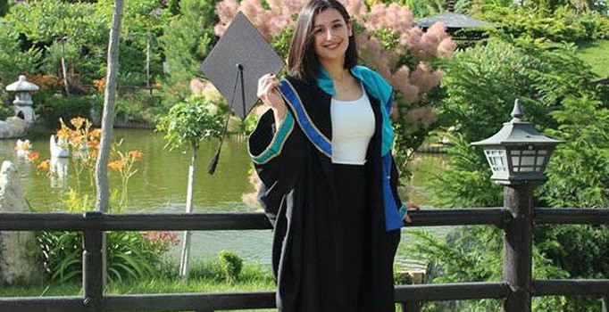 Zeynep'ten acı haber geldi