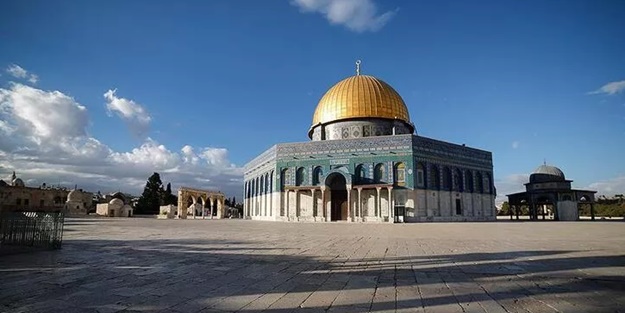 Zeytin Dağı bize Aksa’dır! İbadethanelere dokunulamaz