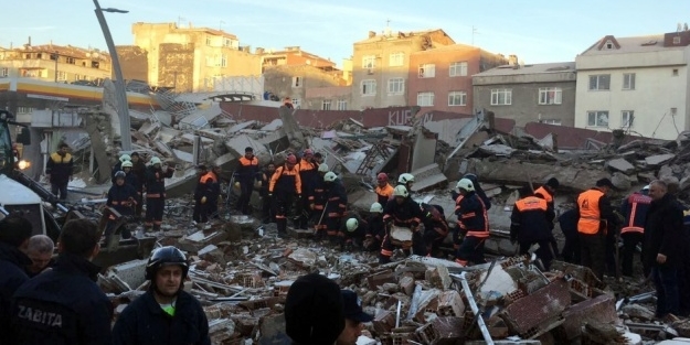 Vali Şahin Zeytinburnu'ndaki acı bilançoyu açıkladı