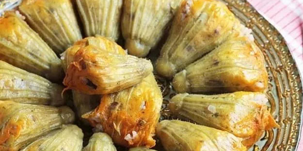 Zeytinyağlı kabak çiçeği dolması tarifi nasıl yapılır?
