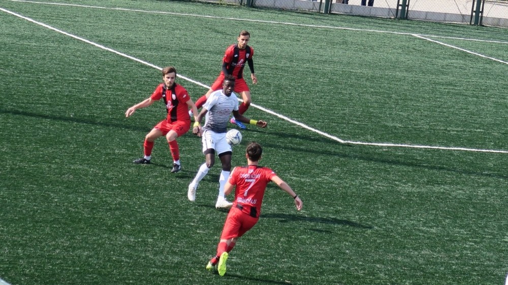 ZHK. Çamdibi Altınok Spor 0 - Foça Belediyespor 5 