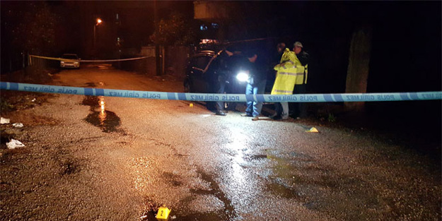 Zile bastı diye damadını...