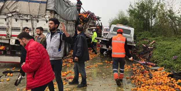 Zincirleme kaza! İstanbul yolu ulaşıma kapandı