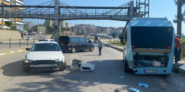 Zincirleme kaza kamerada: 1 yaralı