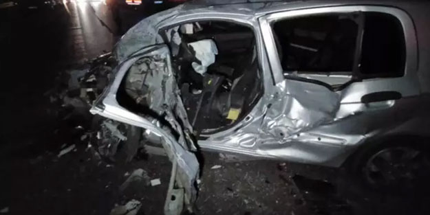 Zincirleme kazada 2 kişi hayatını kaybetti