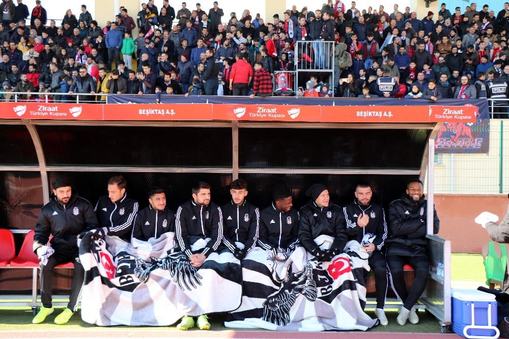 Ziraat Türkiye Kupası: 24 Erzincanspor: 1 - Beşiktaş: 0 (İlk yarı) 