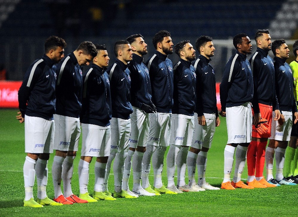 Ziraat Türkiye Kupası: Kasımpaşa: 1 - Akhisarspor: 1 (İlk yarı) 