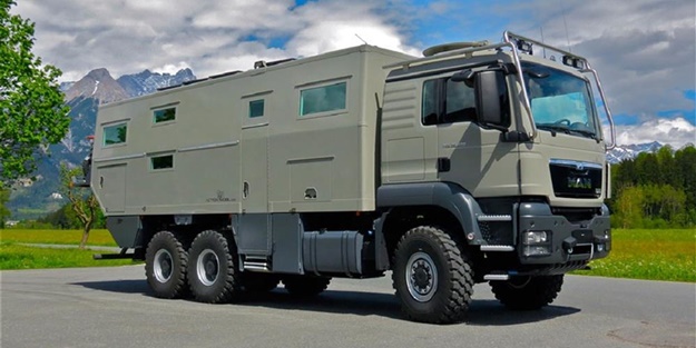 Zırhlı kamyonu eve dönüştürdü!