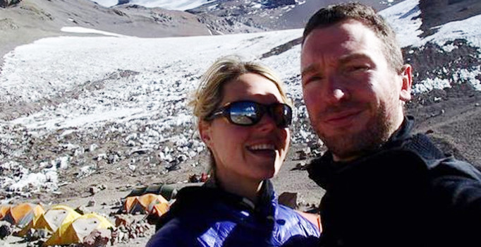 Zirve aşkına eşini ölüme bıraktı