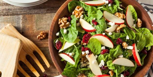 Zırz salatası tarifi, nasıl yapılır? Kolay zırz salatası tarifi