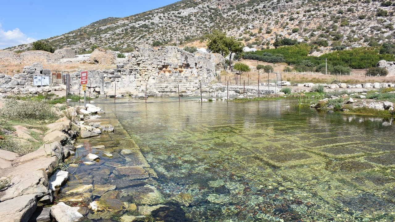 Ziyaretçiler mest oluyor! Bu antik kent diğerlerine hiç benzemiyor