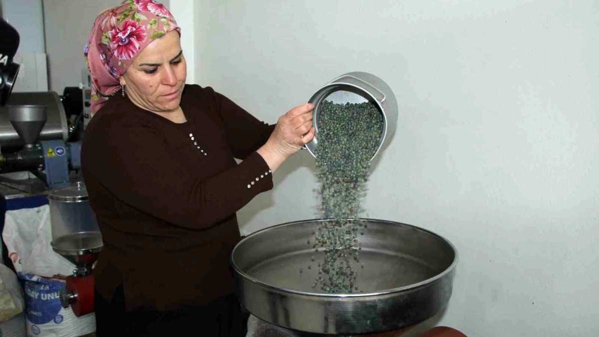 Ziyarete gelenlere ikram etti, bir anda marka oldu! Önce Türkiye’nin dört bir yanına ulaştı, şimdi yurt dışına gönderiyor! Sen ne yaptın böyle hanım abla