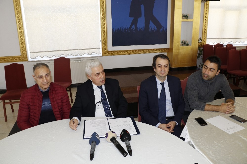 ZKÜ Vakfı 3 öğrenciye 4 yıl burs verecek 