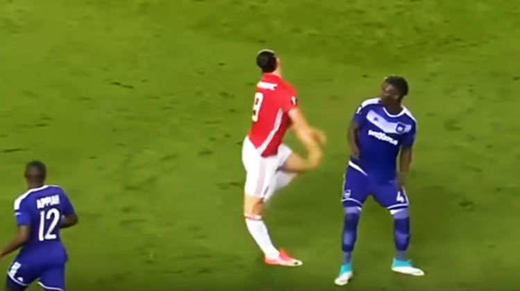 Zlatan Ibrahimovic ağlattı! Futbol hayatı bitebilir