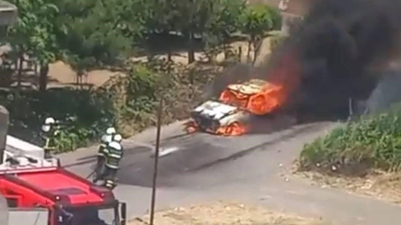 Zonguldak Ereğli'de araç yangını korkuttu