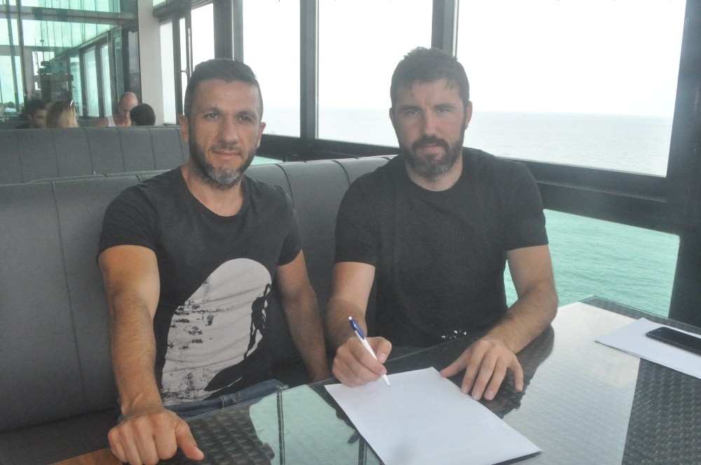 Zonguldak Kömürspor, Hakan Çevik’i transfer etti 