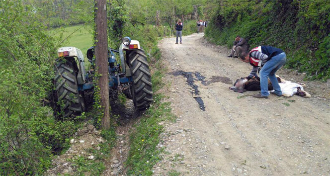 Zonguldak'da devrilen traktörün altında kalan adam öldü