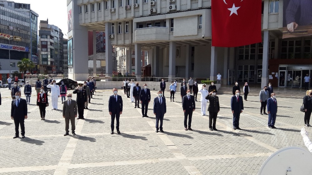 Zonguldak’ta 19 Mayıs Bayramı törenle kutlandı 