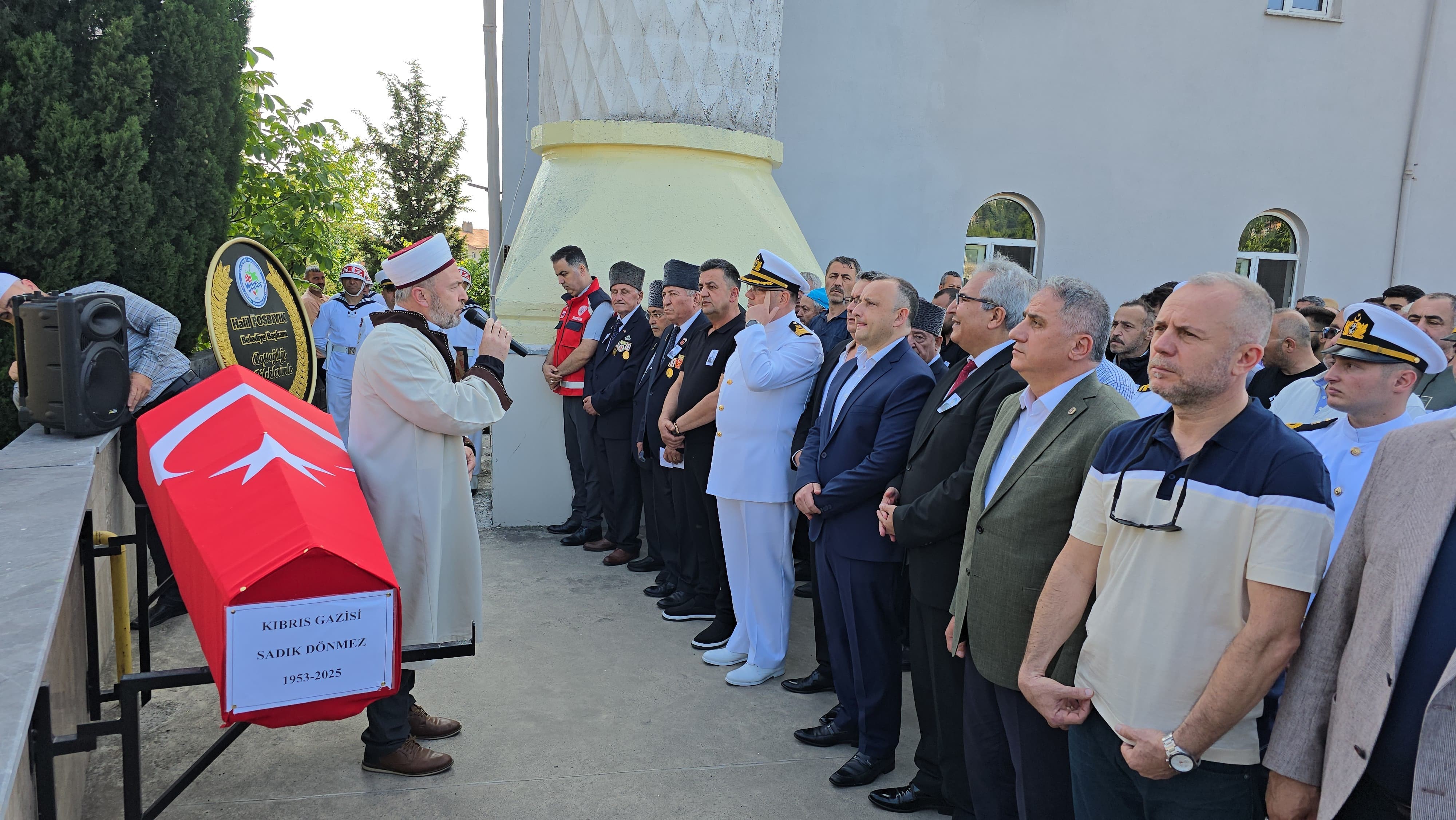 Zonguldak’ta Kıbrıs Gazisi Sadık Dönmez son yolculuğuna uğurlandı