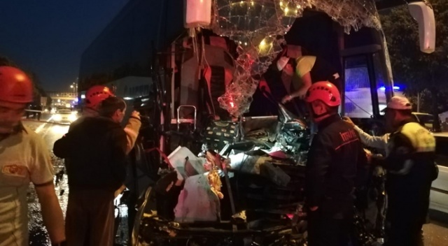 Zonguldak'ta otobüsle TIR çarpıştı: 17 kişi yaralı