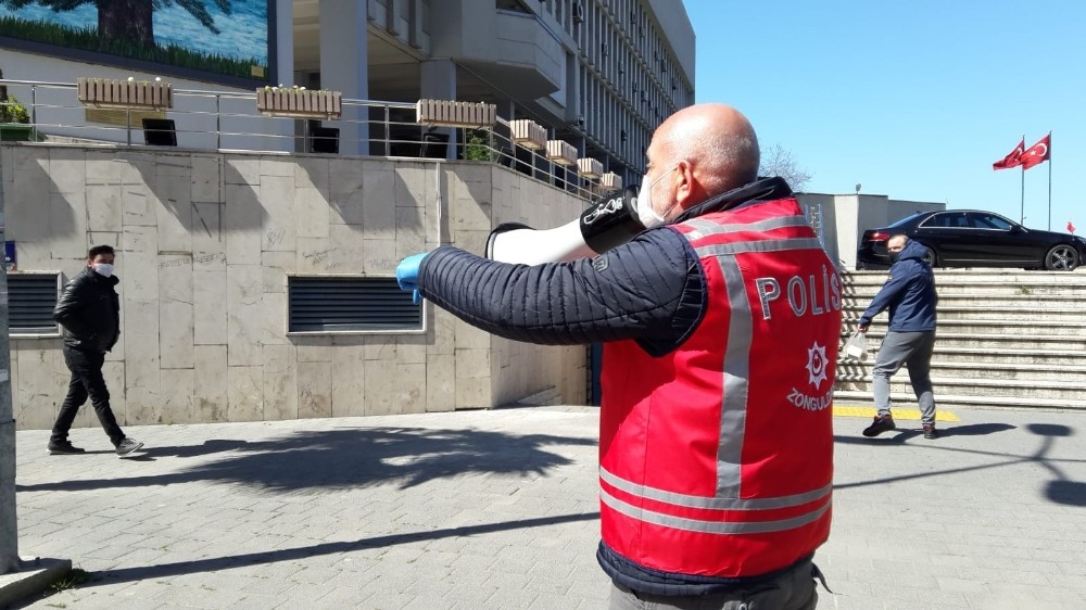 Zonguldak’ta Polisten fatura kuyruğuna megafonlu ikaz 