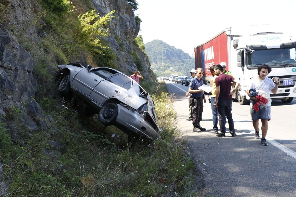 Zonguldak’ta trafik kazası: 3 yaralı 
