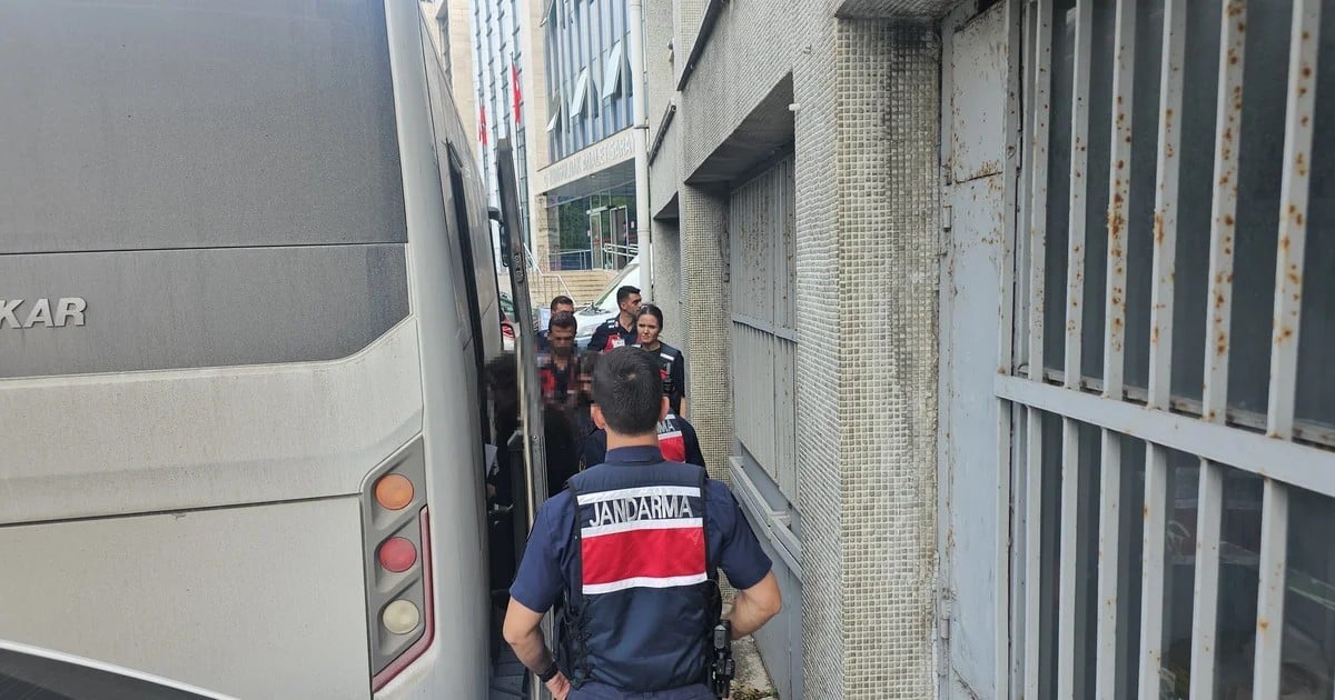 Zonguldak'taki terör örgütü davasında tutuklu 3 sanıktan 2'si tahliye edildi