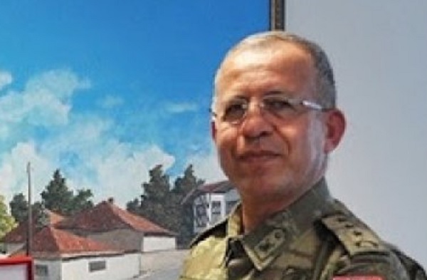 Zorlu Topaloğlu kimdir?