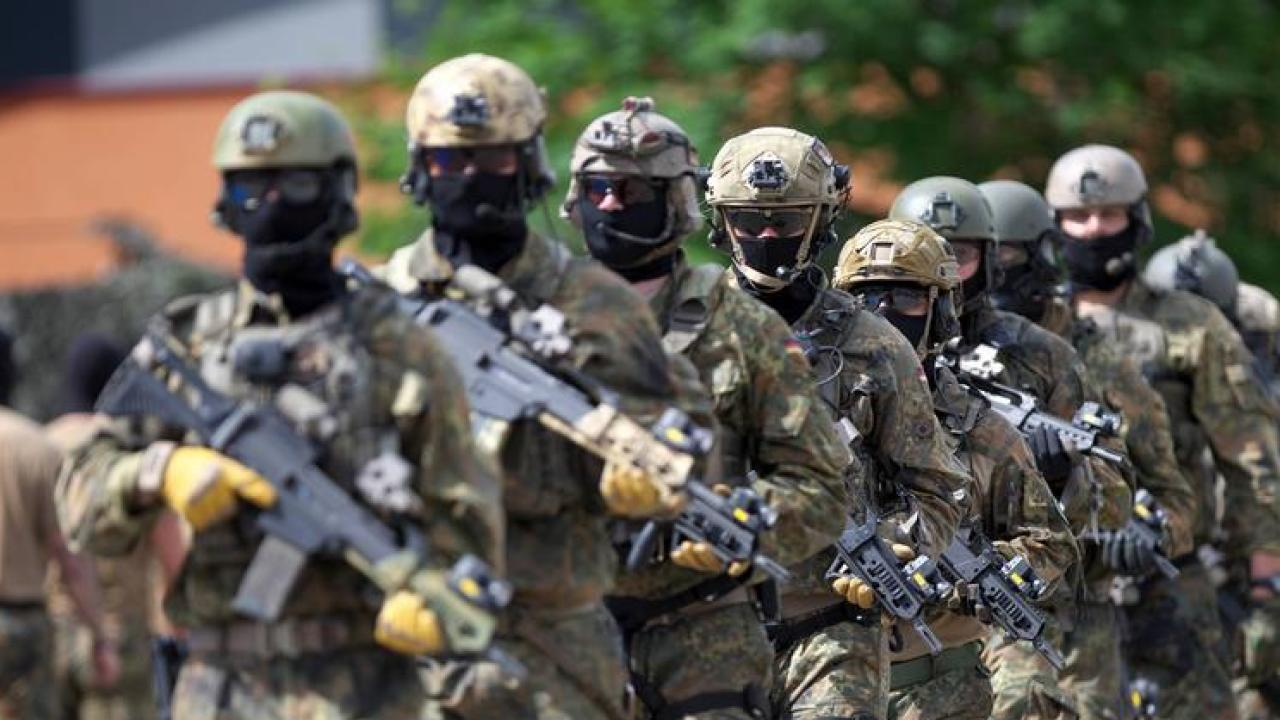 Zorunlu askerlik geri geliyor!