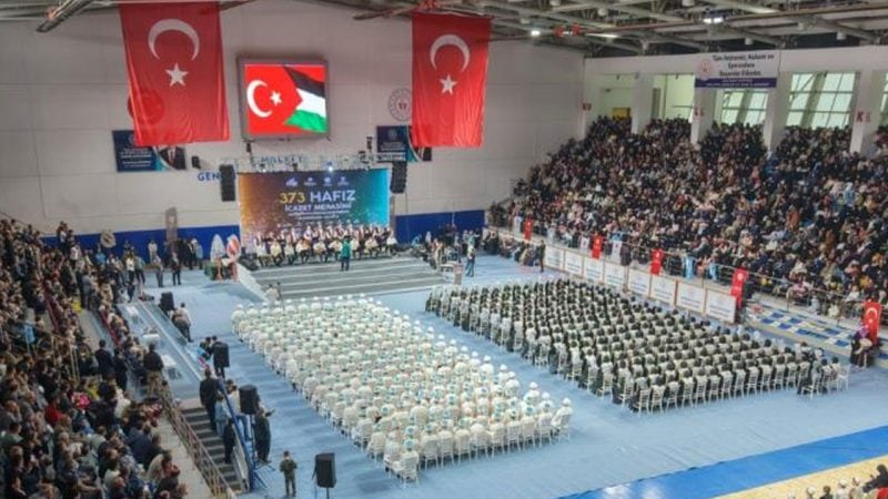 373 hafıza daha icazetleri verildi