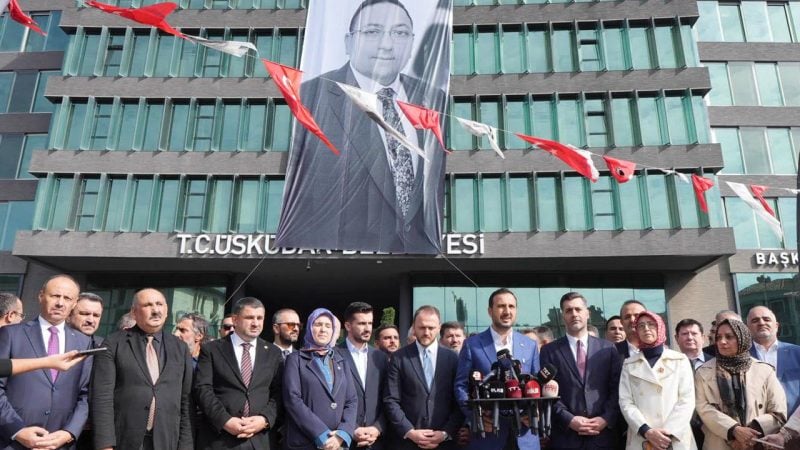 AK Parti İl Başkanı Özdemir’den Üsküdar açıklaması: Merhum Gültekin’in oluşturduğu güzel atmosfer sürecek