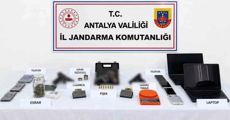 Antalya'da jandarmadan uyuşturucu operasyonu: 5 şüpheli gözaltına alındı