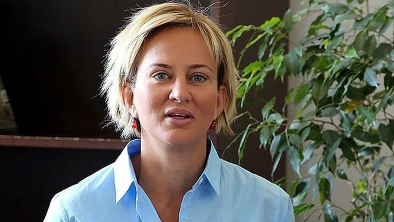 Aylin Kotil Kimdir?