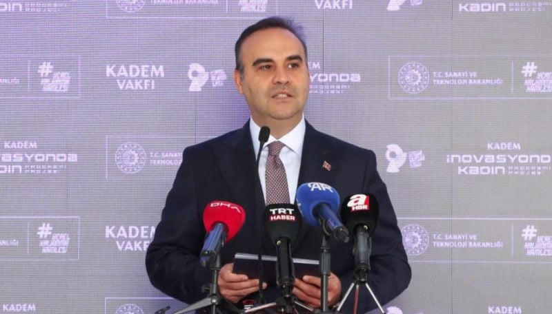 Bakan Kacır ilan etti: Türkiye'nin milyar dolarlık 8 Turcorn'undan 5'ini kadınlar kurdu