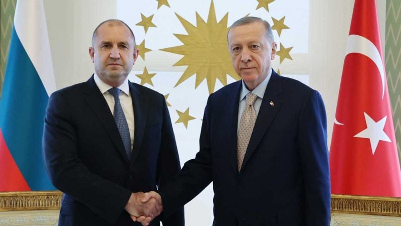Başkan Erdoğan, Radev ile telefonda görüştü