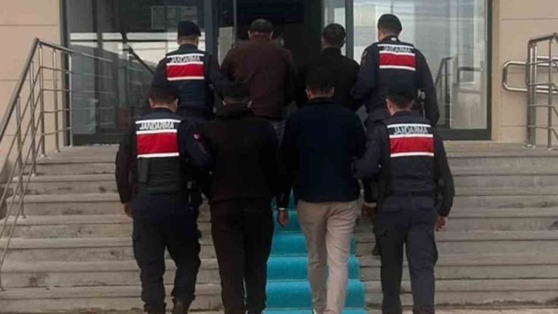 Binlerce sentetik hap ele geçirildi: 4 zanlı tutuklandı.