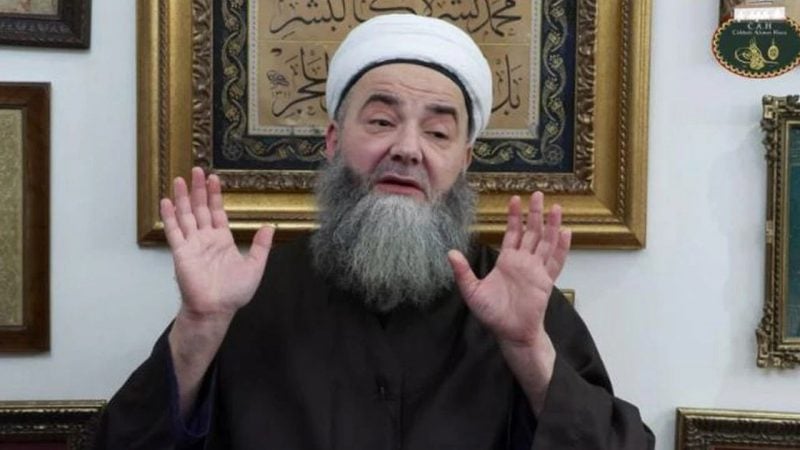 Cübbeli Ahmet’ten tepki çeken açıklama! Bir Müslüman’a içinde yetiştiği cemaate hased yakışıyor mu?