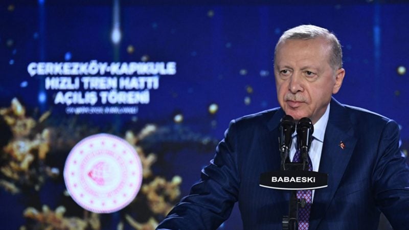 Cumhurbaşkanı Erdoğan'dan Özgür Özel ve iftira ekibine sert tepki: Boğazına kadar pisliğe batmışlar! FETÖ'den öğrendikleriyle bize saldırıyorlar