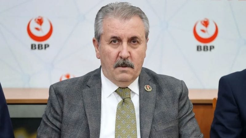 Destici'den 29 Ekim mesajı