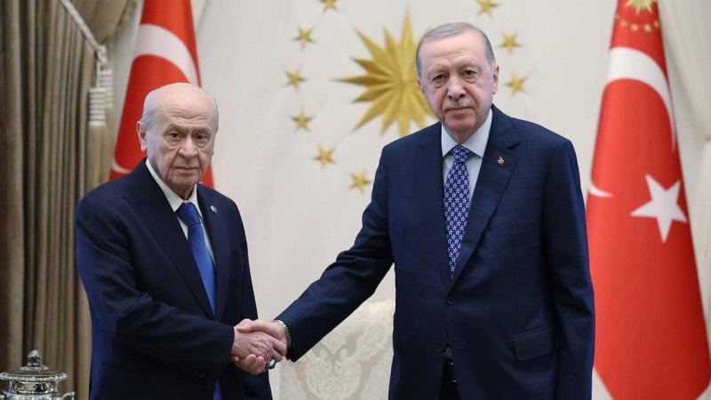 Erdoğan-Bahçeli görüşmesinden ilk görüntüler geldi! Beştepe’de kritik zirve
