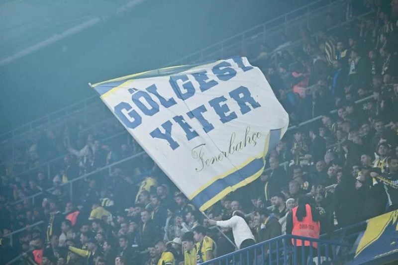 Fenerbahçe'den bomba transfer! O yıldızı kadrosuna kattı