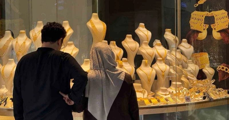 Gram altın 6 bin 550 liraya geriledi, yatırımcı yeni alım için beklemede