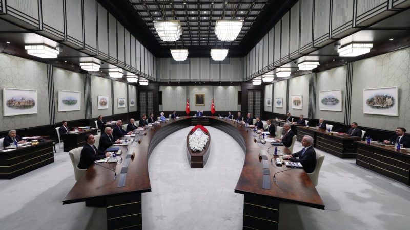 Kabine bugün toplanıyor! İşte gündemdeki konular