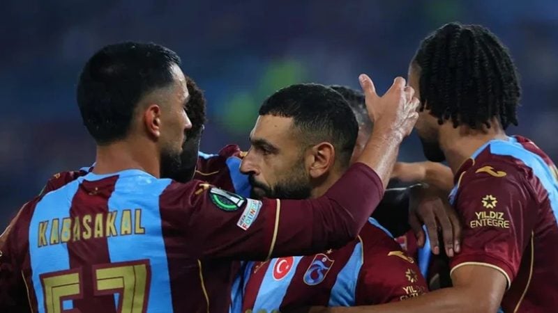 Kadro bazında taktik savaşlar kızıştı! Karadeniz derbisinde iki teknik adamdan ezber bozan ilk 11 hamlesi!