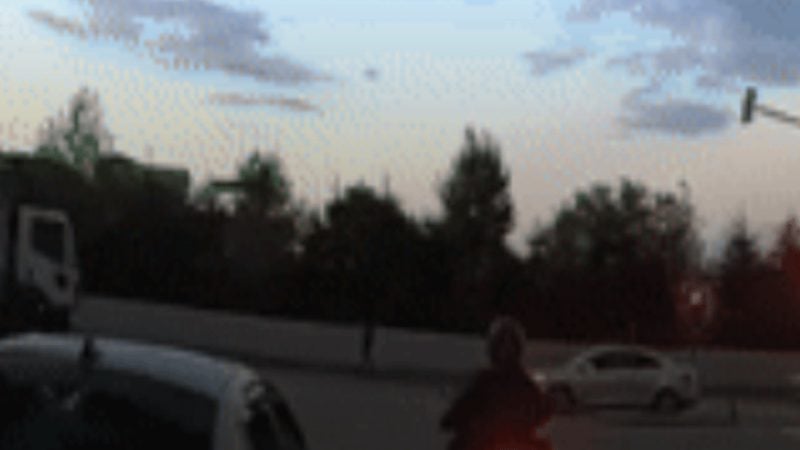 Kırmızı ışık ihlali hayattan koparıyordu!