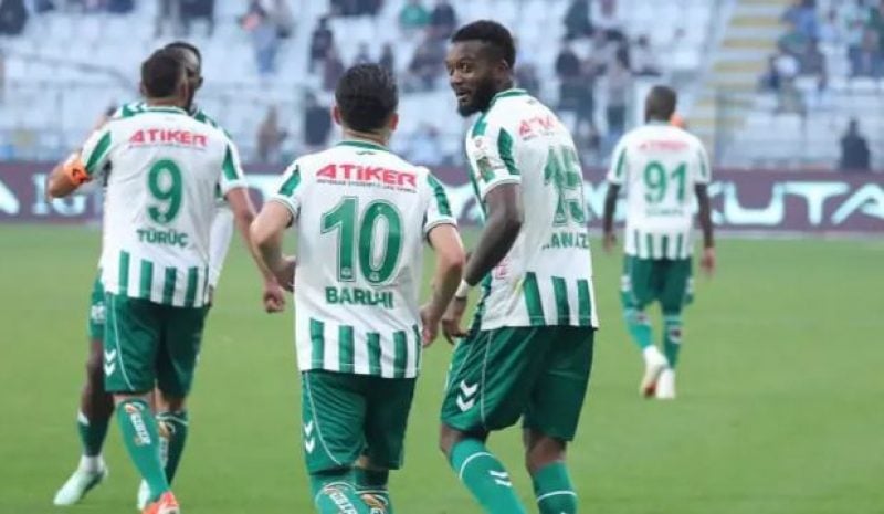 Konyaspor evinde rahat kazandı